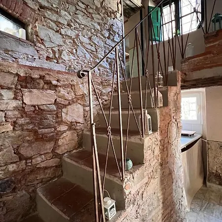 Borgo Al Canto Degli Alberi Lucca
